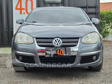 Volkswagen JETTA 4 portas
