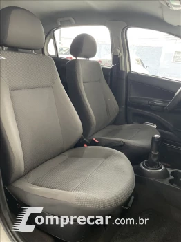 VOYAGE 1.0 MI 8V FLEX 4P MANUAL