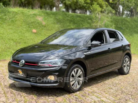 Volkswagen Polo Highline 200 TSI 1.0 Flex 12V Aut. 4 portas