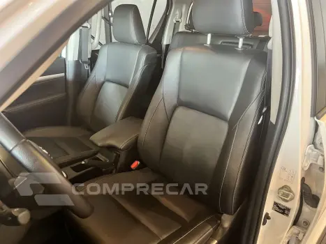Hilux Caminhonete 2.8 16V SRV 4X4 DIESEL CABINE DUPLA AUTOMÁ