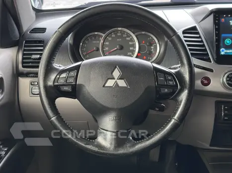 L200 TRITON 3.5 HPE 4X4 CD V6 24V FLEX 4P AUTOMÁTICO