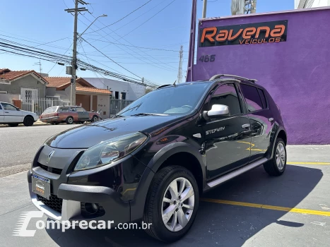 Renault SANDERO 1.6 Stepway 8V 4 portas