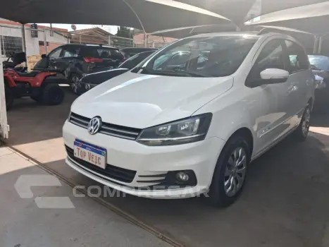 Volkswagen SPACEFOX 1.6 MI Comfortline 8V 4 portas