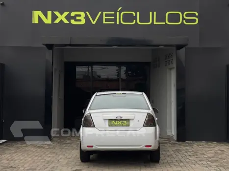 FIESTA 1.6 ROCAM SEDAN 8V FLEX 4P MANUAL