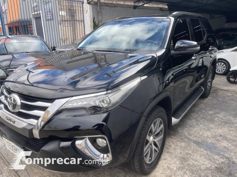 HILUX SW4 2.8 SRX 4X4 7 Lugares 16V Turbo Intercooler