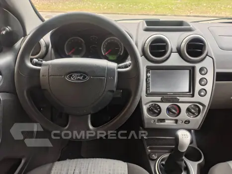 FIESTA 1.6 ROCAM SE SEDAN 8V