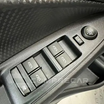 ONIX HATCH 1.0 12V Flex 5p Mec.