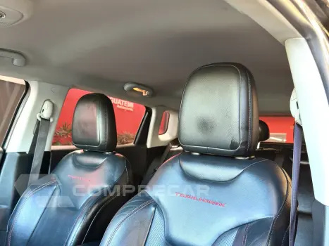 COMPASS 2.0 16V DIESEL TRAILHAWK 4X4 AUTOMÁTICO