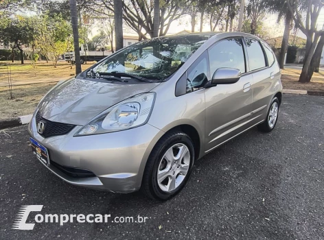 Honda FIT 1.4 LX 16V 4 portas