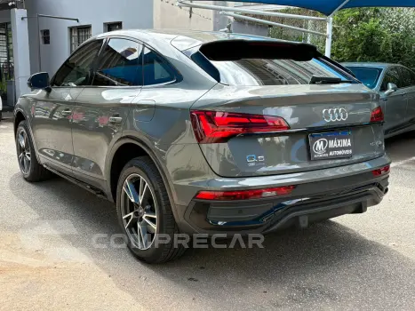 Q5 2.0 55 Tfsie Phev Sportback Performance Black Quattro S T