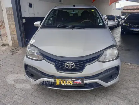 ETIOS 1.5 X Sedan 16V