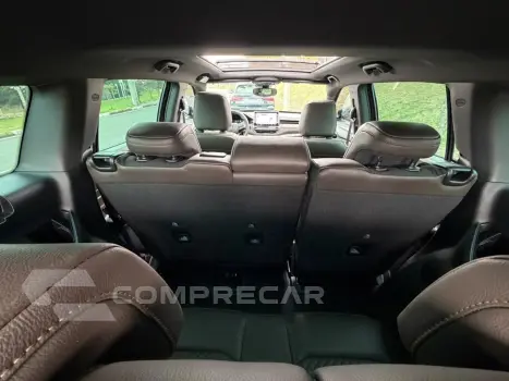 COMMANDER 2.0 Td380 Turbo Overland