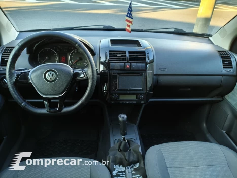 POLO 1.6 MI 8V
