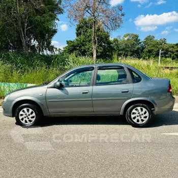 CORSA 1.0 MPFI Classic Sedan 8V