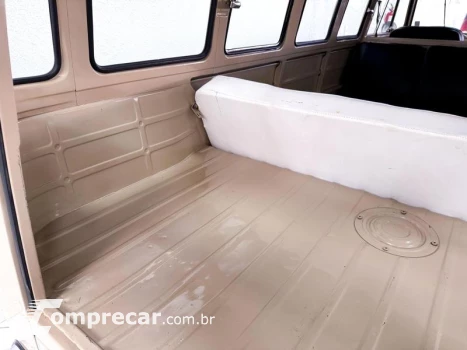KOMBI