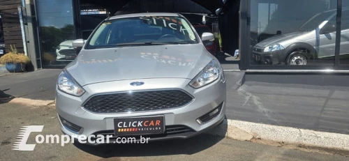 FORD FOCUS 2.0 SE Sedan 16V 4 portas