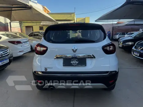 Captur 1.6 16V 4P FLEX SCE INTENSE X-TRONIC CVT