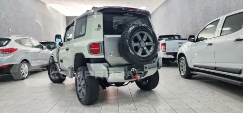 T-4 4x4 3.2 20V Tdi Cap. Rígida Diesel