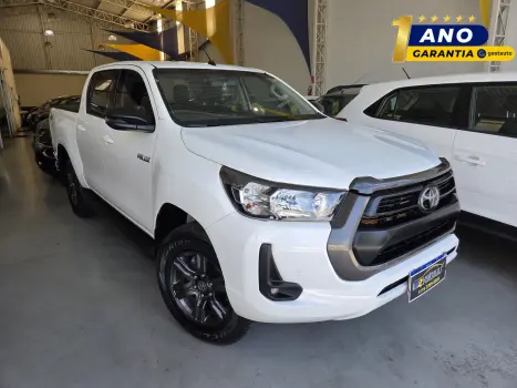 HILUX 2.8 D-4D TURBO DIESEL CD SR 4X4 AUTOMÁTICO
