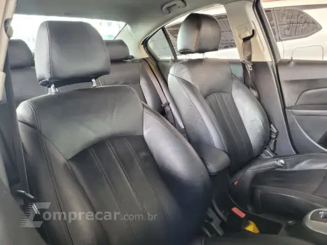 CRUZE LT 1.8 16V FlexPower 4p Aut.