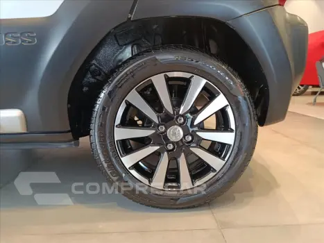 ETIOS CROSS 1.5 16V FLEX 4P AUTOMÁTICO