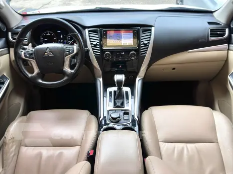 PAJERO SPORT 2.4 16V MIVEC TURBO DIESEL HPE AWD AUTOMÁTICO