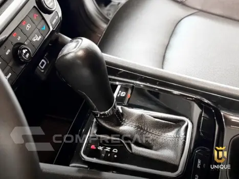 COMPASS - 1.3 T270 TURBO LONGITUDE AT6