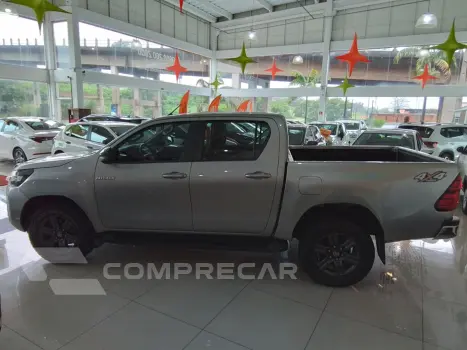 HILUX 2.8 D-4D TURBO DIESEL CD SR 4X4 AUTOMÁTICO