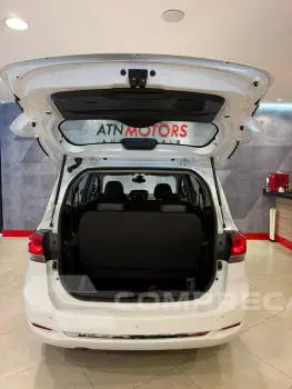 Spin 1.8 4P FLEX PREMIER 7 LUGARES AUTOMÁTICO