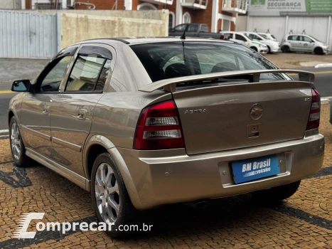 ASTRA 2.0 MPFI Advantage 8V