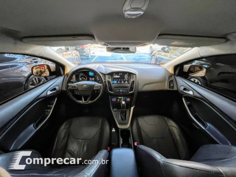 FOCUS 2.0 SE Fastback 16V
