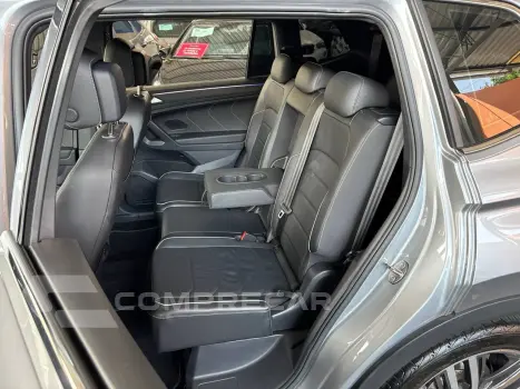 TIGUAN Allspac R-Line 300 TSI 2.0