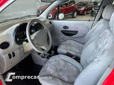 QQ 1.1 MPFI 16V