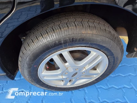 FOCUS 2.0 GLX SEDAN 16V GASOLINA 4P MANUAL