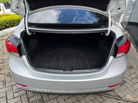 Elantra GLS 2.0 16V Flex Aut.