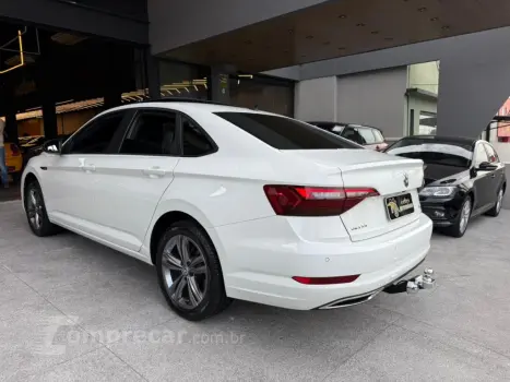 JETTA 1.4 250 TSI TOTAL FLEX R-LINE TIPTRONIC