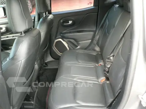 Renegade 1.8 16V Flex Longitude 4P Automático