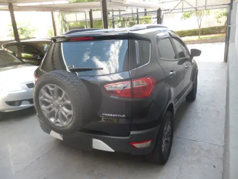 ECOSPORT 1.6 Freestyle 8V