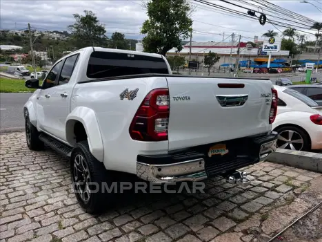 HILUX 2.8 D-4d Turbo CD SRX Plus 4X4