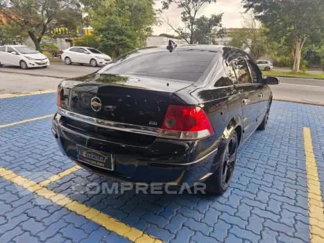 VECTRA 2.0 MPFI ELEGANCE 8V FLEX 4P MANUAL