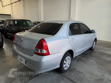 ETIOS 1.5 XS Sedan 16V