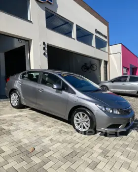 Civic Sedan LXS 1.8/1.8 Flex 16V Aut. 4p
