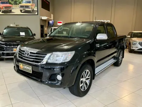 Toyota Hilux Caminhonete 2.7 16V 4P SRV FLEX 4X4  CABINE DUPLA AUTO 4 portas