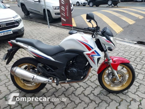 CB300R