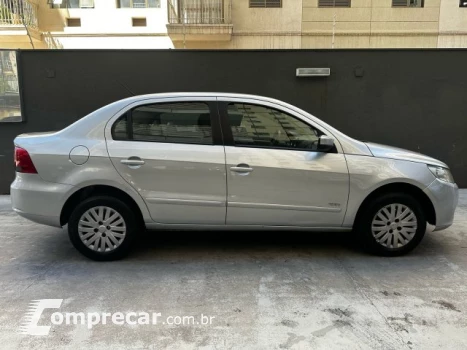 VOYAGE - 1.0 MI 8V 4P MANUAL