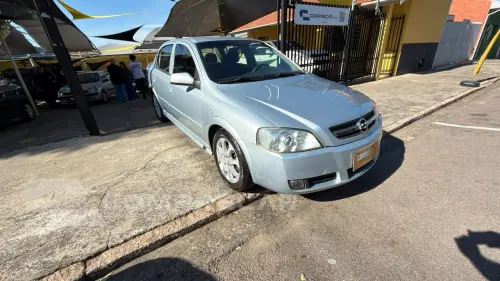 ASTRA 2.0 MPFI Advantage Sedan 8V