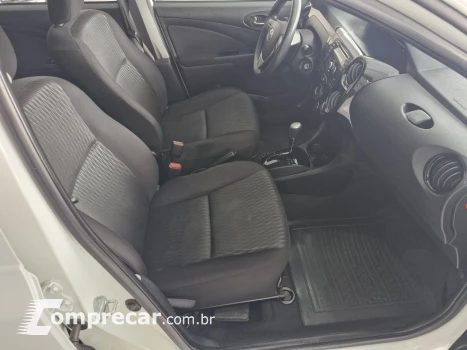 Etios Hatch 1.3 16V 4P FLEX X AUTOMÁTICO