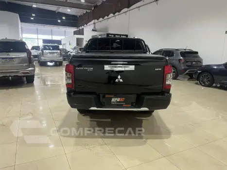 L200 TRITON 2.4 16V Turbo Outdoor HPE CD 4X4