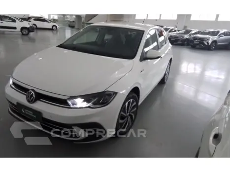 Volkswagen POLO 1.0 170 TSI HIGHLINE AUTOMÁTICO 4 portas