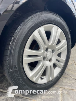 VECTRA 2.0 MPFI GT Hatch 8V